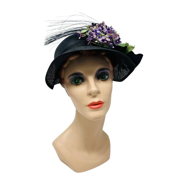 Vintage 1940s Purple Flower Hat Black Straw Cloche Macy\'s New York main image 14